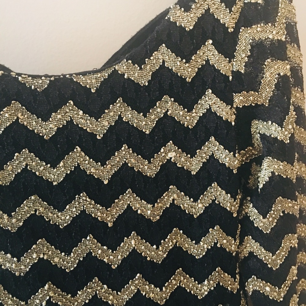 Dress - Picture 4 of 11